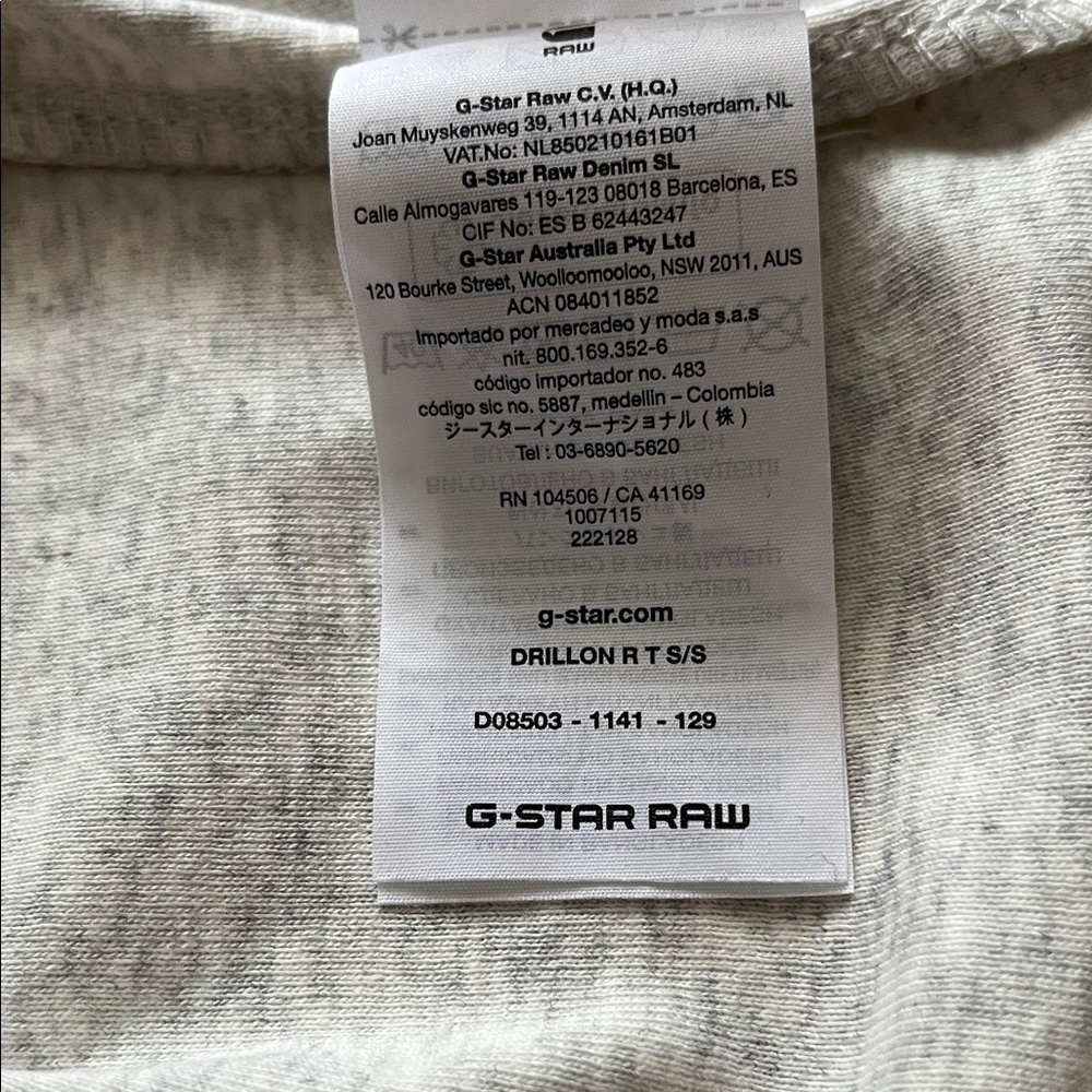 G-Star Men's White Tee with Black Logo new with no tag - Picture 9 of 11